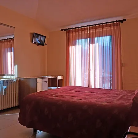 Hotel La Rosa 3*