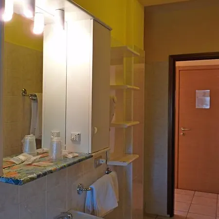 La Rosa Hotel 3*