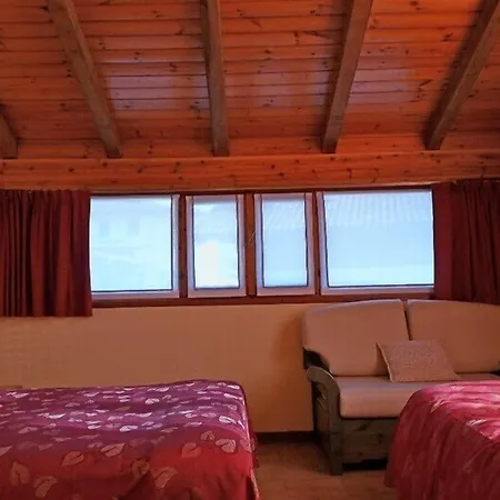 Hotel La Rosa Отель Тельо