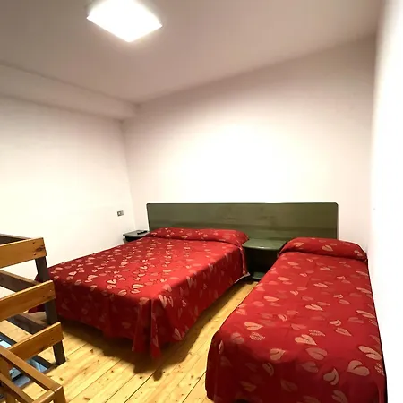 Отель Hotel La Rosa Тельо