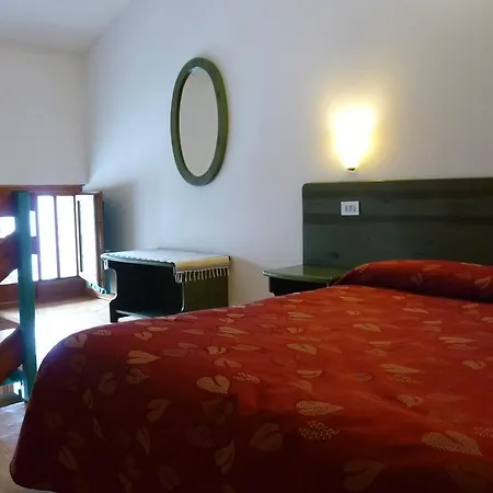 Hotel La Rosa Hotel 3*