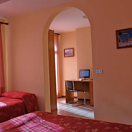 Hotel La Rosa Teglio