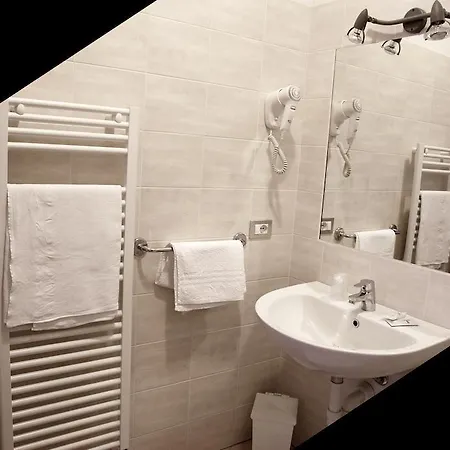 Hotel La Rosa 3*