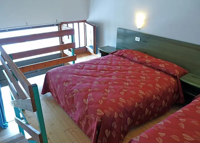 La Rosa 3*